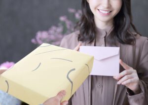 【関係性別に解説】「成人の日」に伝えたいお祝いのメッセージの文例