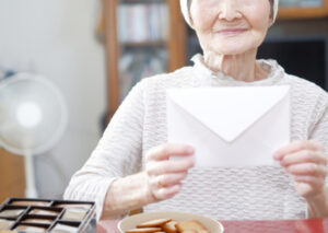 99歳のお祝い「白寿」の由来とおすすめのお祝い
