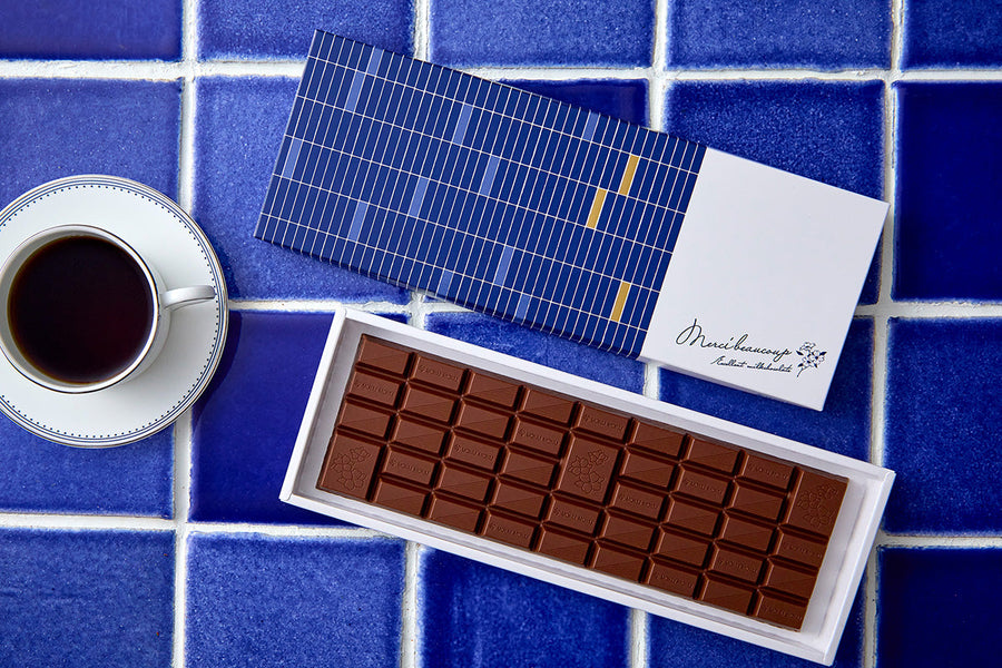 社員だけが購入できる特別な品として愛されてきた 「エクセレント ミルクチョコレート」がリニューアル！