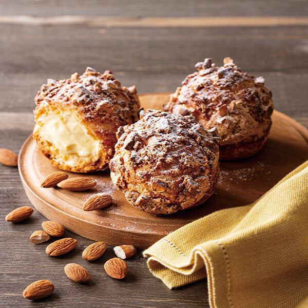 香ばしナッツのクッキーシュー