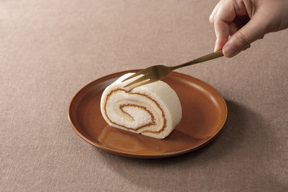 南青山ロール ビターキャラメル ホール