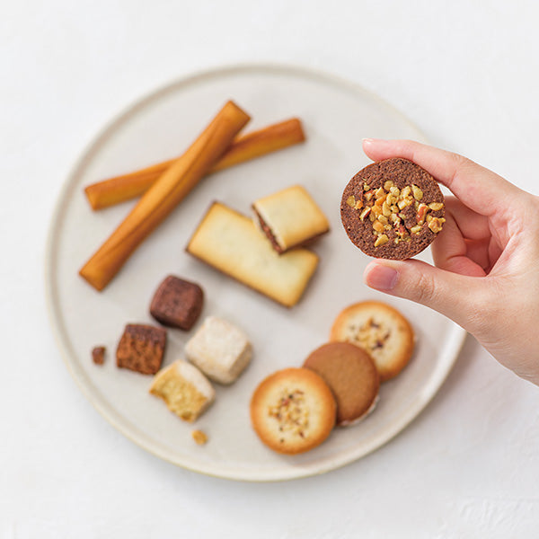 ガトー ドゥ ルメルシモン（お歳暮） 8種30個入