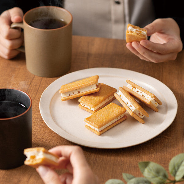 【8個入り】薫る八丈フルーツレモンのバターサンドクッキー